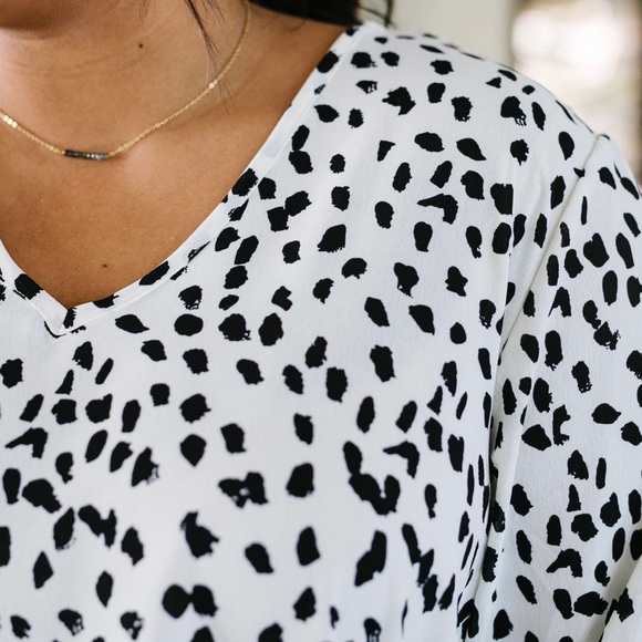 FINAL SALE❗️ Water Spots Polka Dot Blouse White - Picture 7 of 8